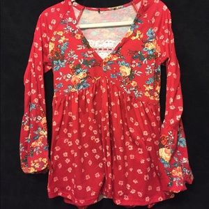 FLOWERY BLOUSE WITH BELL BOTTOM AND SLEEVES